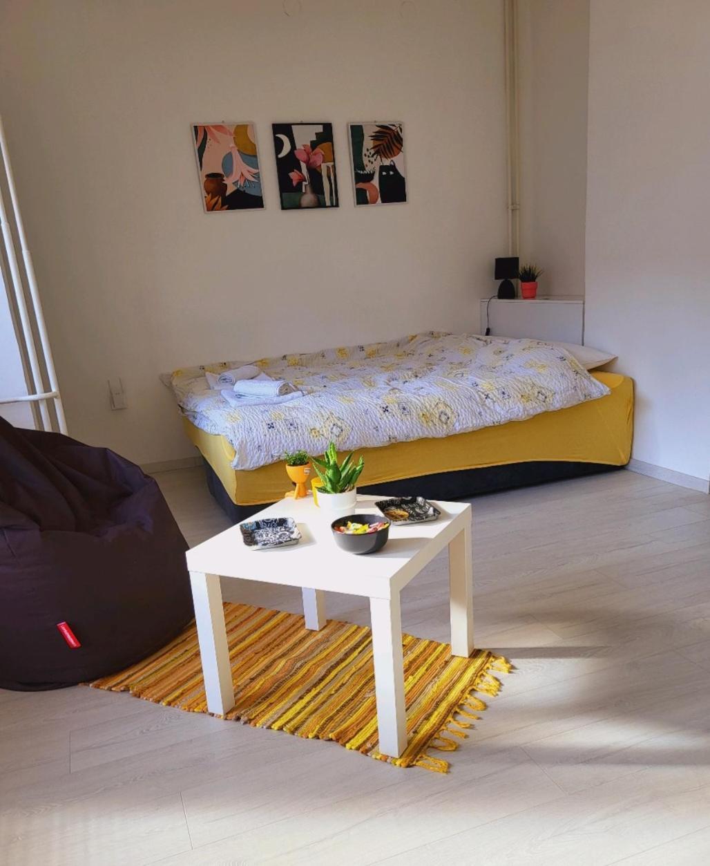 City Center White Apartment! Skopje Exterior photo