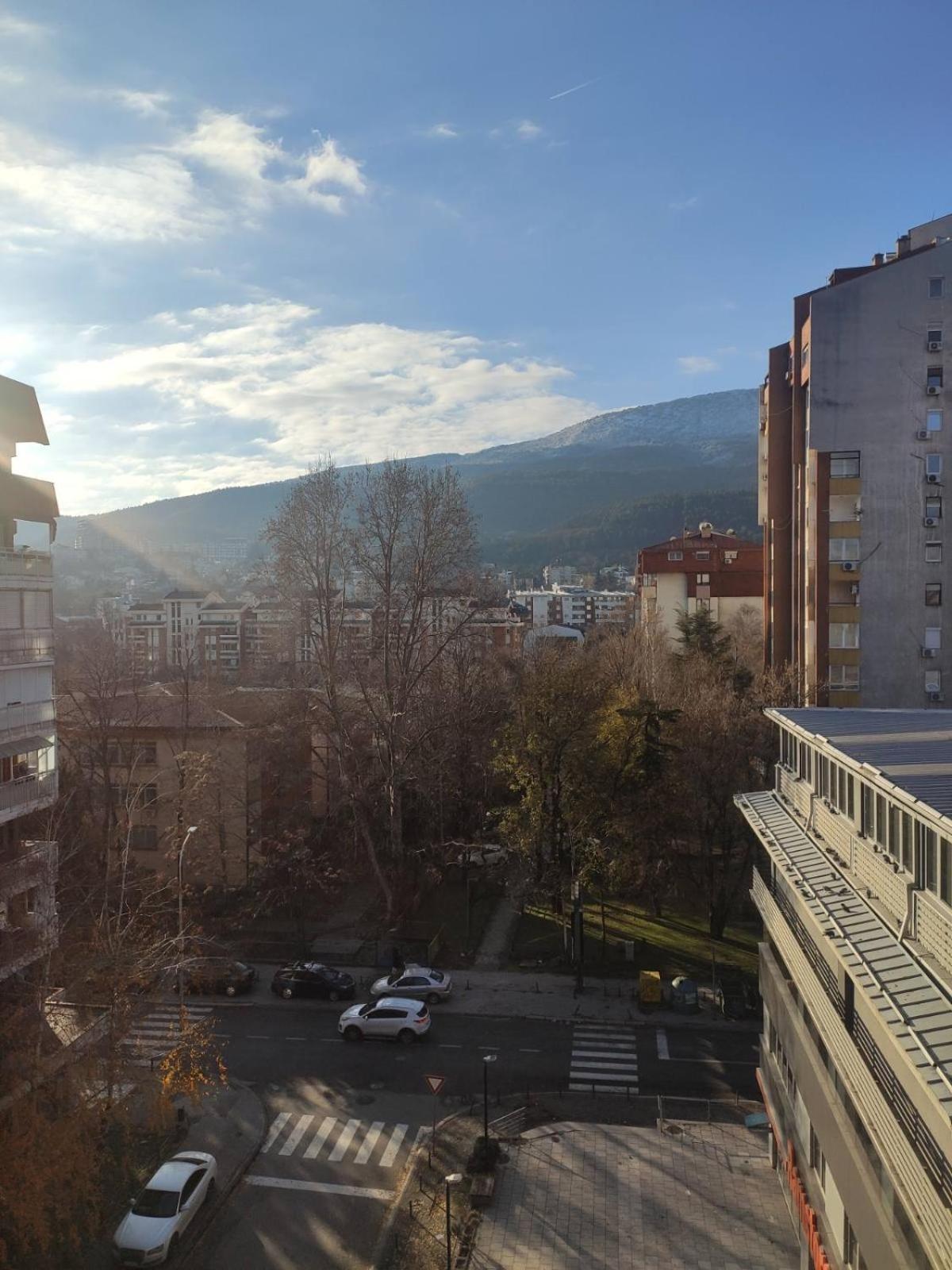 City Center White Apartment! Skopje Exterior photo