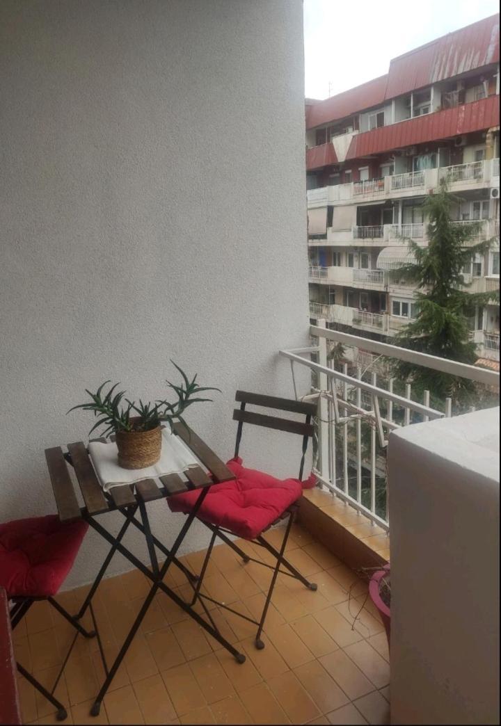 City Center White Apartment! Skopje Exterior photo